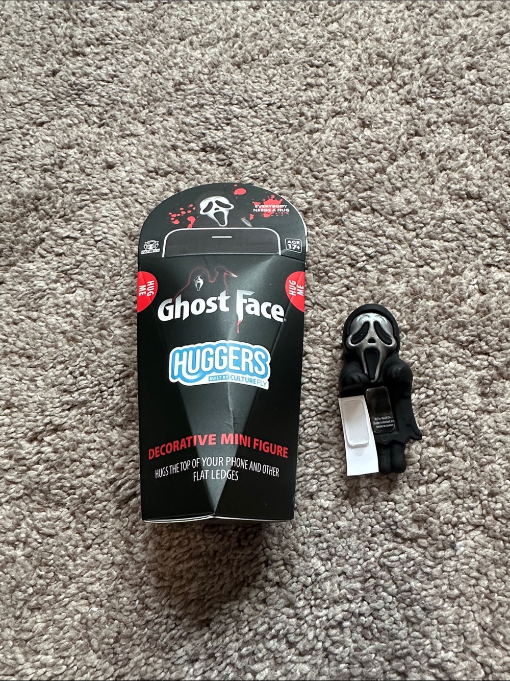 Scream Ghostface Hugger